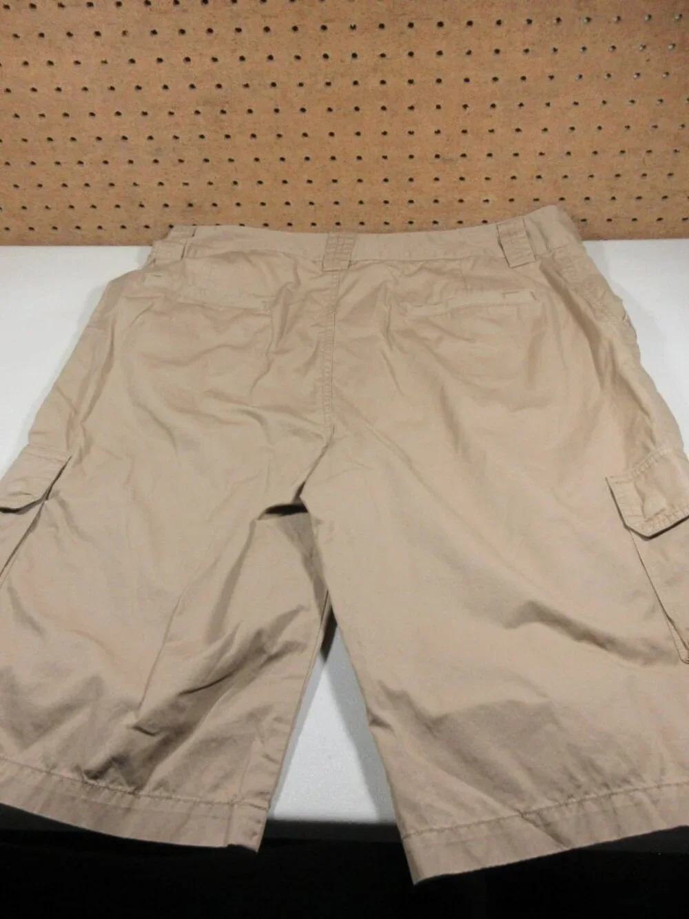 Lauren Ralph Lauren LRL womens solid tan long cargo shorts 12 EUC